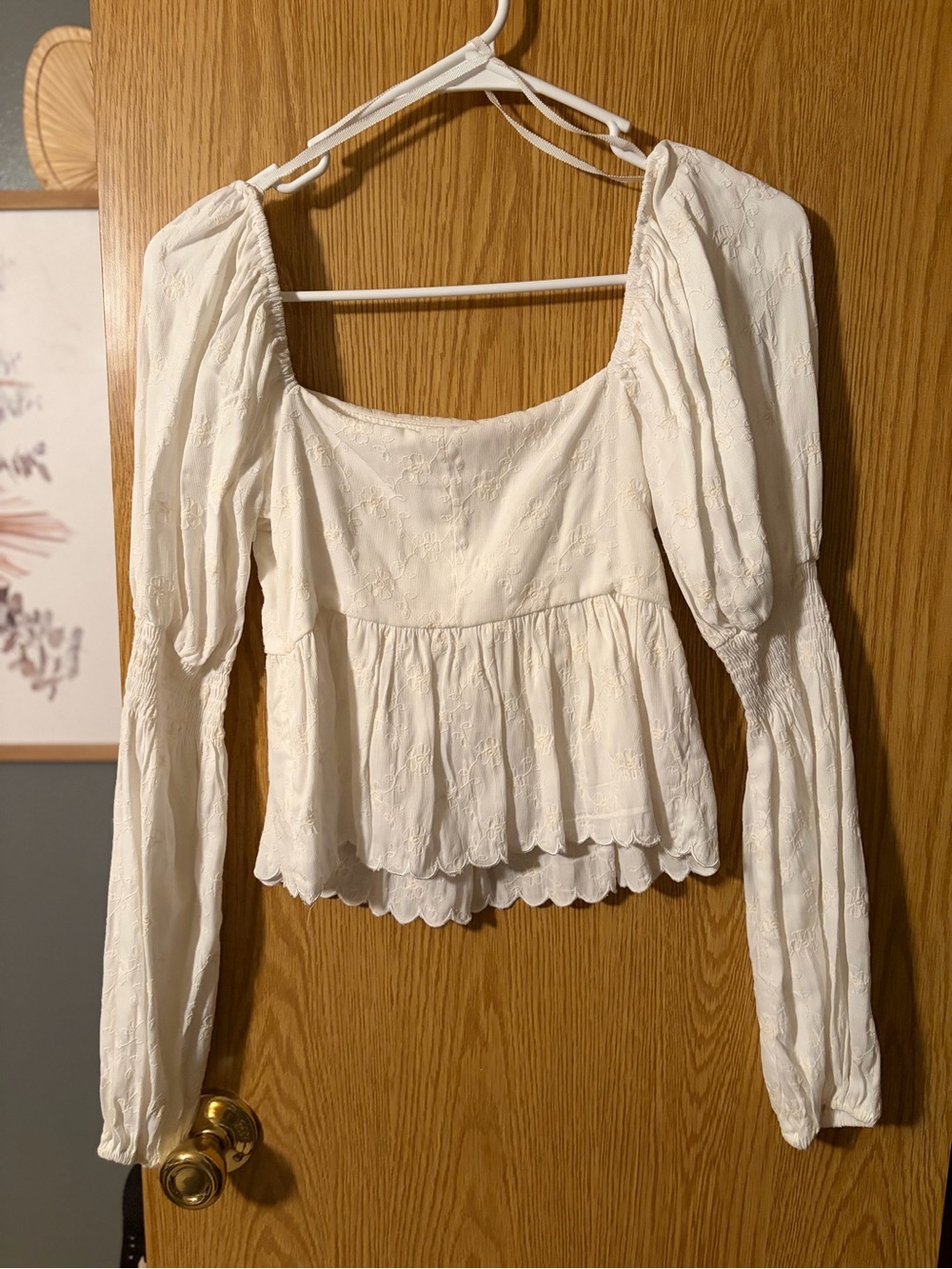 Line & Dot White Embroidered Puff Sleeve Peplum Blouse “Dakota Top” XS